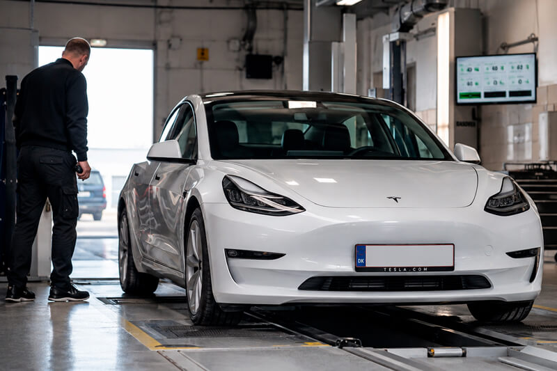 Tesla synstjek